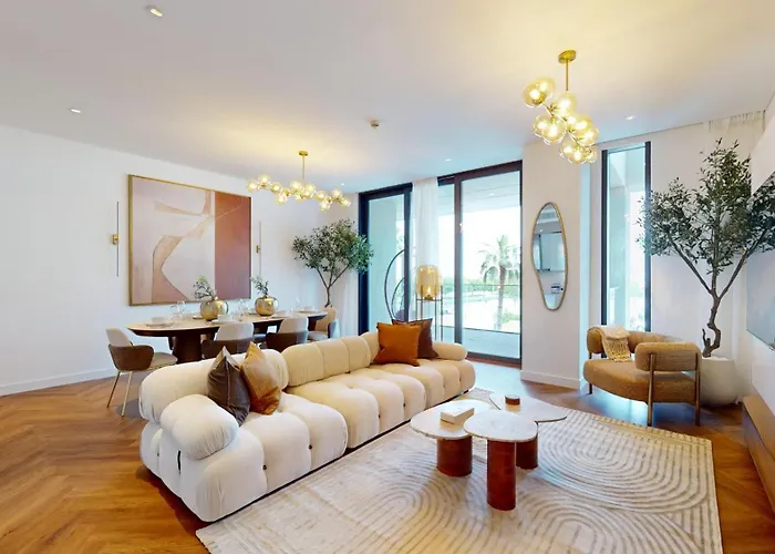 Primestay - 2Br Plus Maids City Walk Residences - Al Wasl